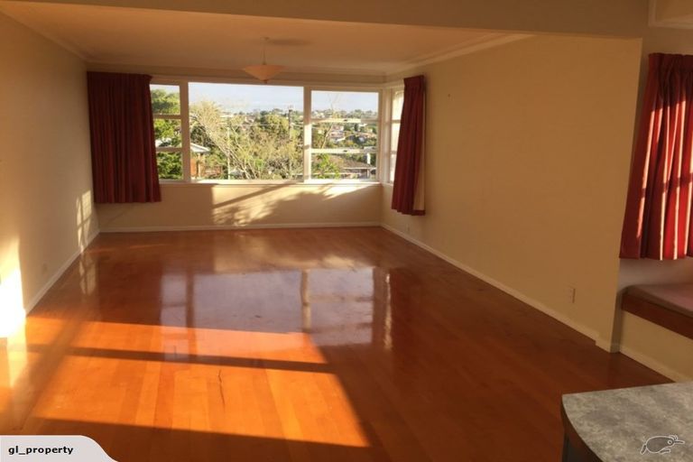 Photo of property in 73 Archers Road, Hillcrest, Auckland, 0629