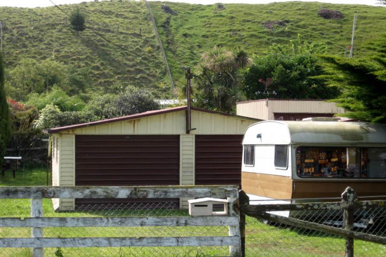 Photo of property in 13 Caversham Road, Westmere, Whanganui, 4501