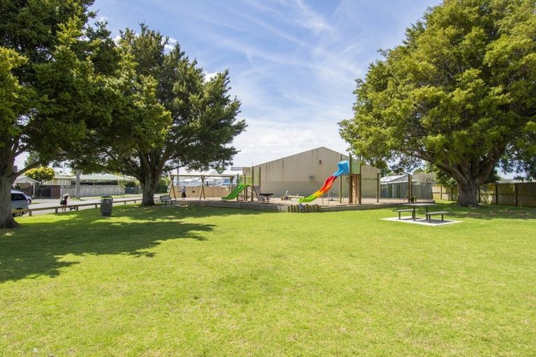 Photo of property in 16 Carlisle Street, Greerton, Tauranga, 3112