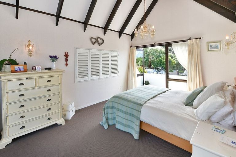 Photo of property in 48 Laurence Street, Manly, Whangaparaoa, 0930