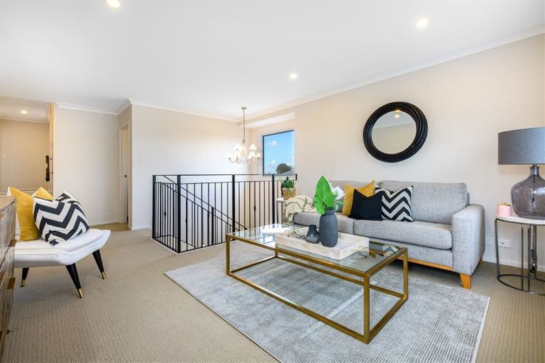 Photo of property in 72 Schnapper Rock Road, Schnapper Rock, Auckland, 0632