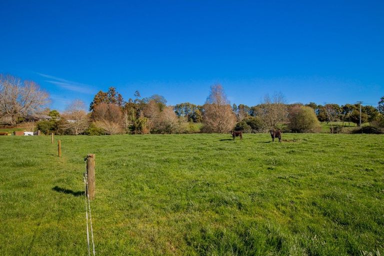 Photo of property in 3 Coxhead Road, Manurewa, Auckland, 2102