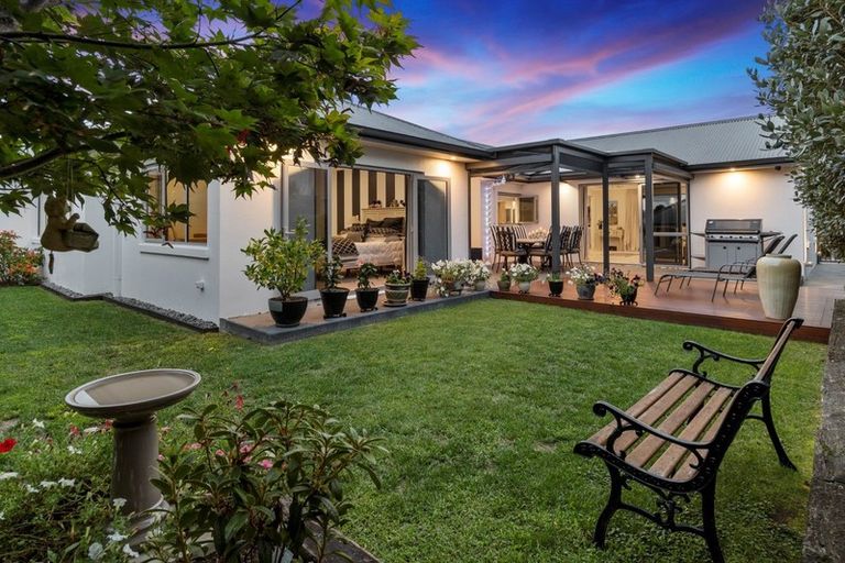 Photo of property in 77 Rexford Heights, Pyes Pa, Tauranga, 3112