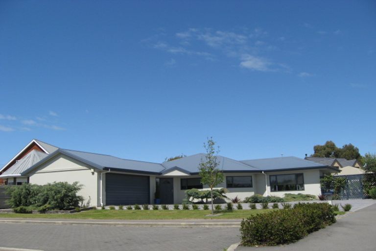 Photo of property in 3a Thornley Place, Woodend, 7610