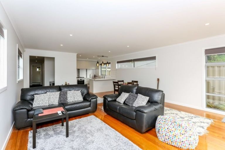 Photo of property in 6 Fern Lane, Whalers Gate, New Plymouth, 4310