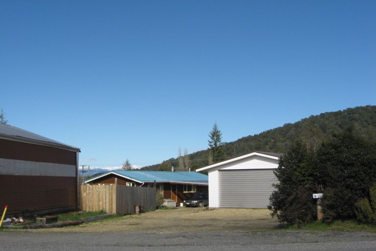 Photo of property in 31 Hilton Street, Blackball, 7804