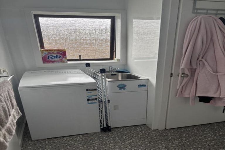 Photo of property in 211 Parklands Avenue, Bell Block, New Plymouth, 4312