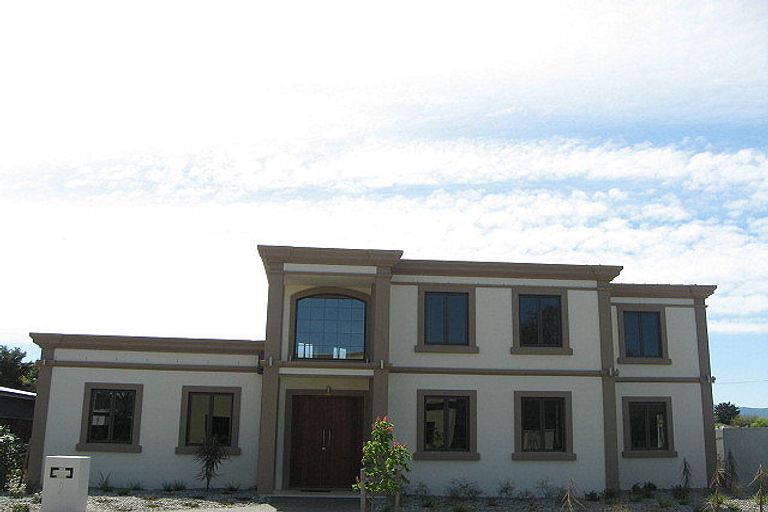 Photo of property in 2 Covent Gardens, Springlands, Blenheim, 7201