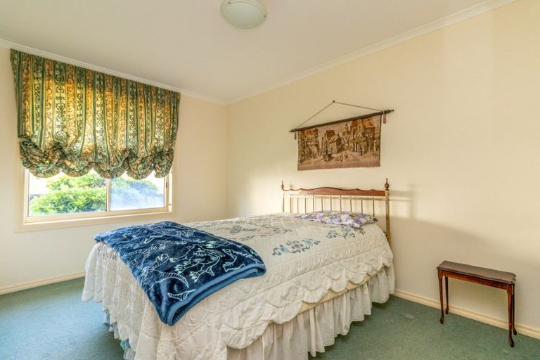 Photo of property in 43 Thames Road, Paeroa, 3600