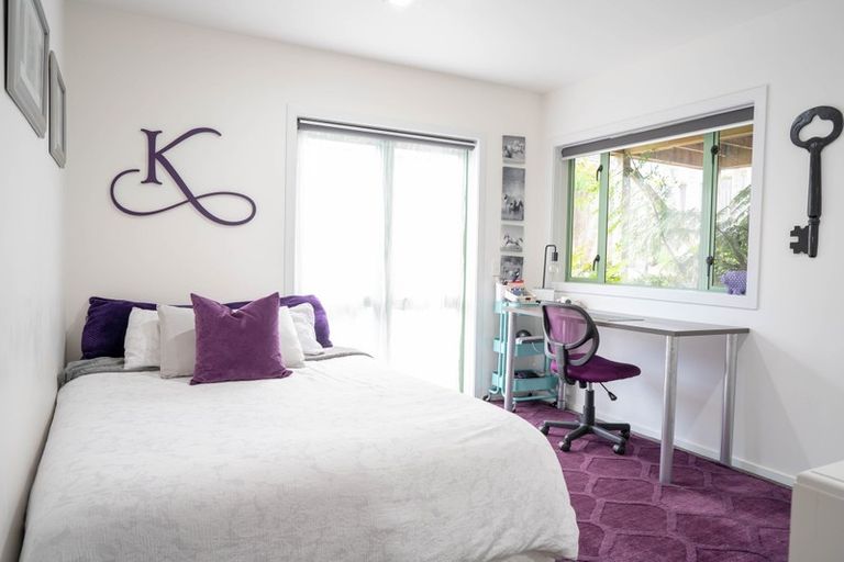 Photo of property in 4a Richards Avenue, Forrest Hill, Auckland, 0620