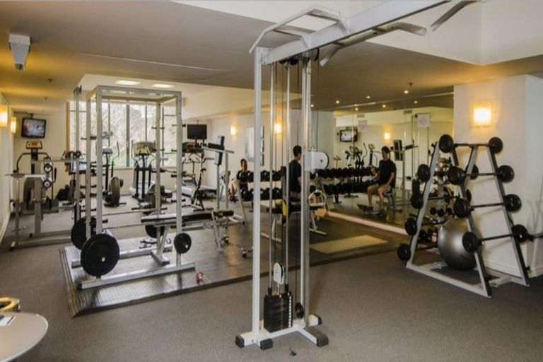 Photo of property in The Metropolis Apartments, 2912/1 Courthouse Lane, Auckland Central, Auckland, 1010