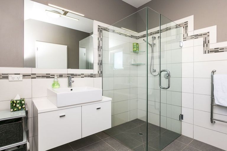 Photo of property in 11 Holyport Close, Fairfield, Dunedin, 9018