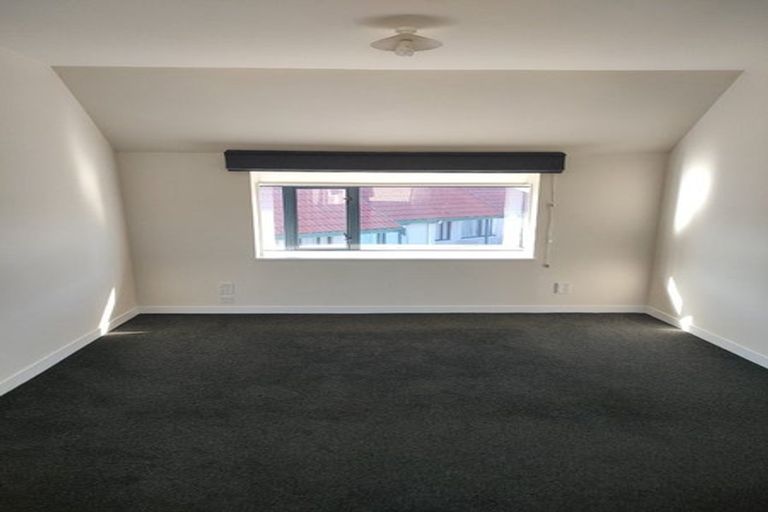 Photo of property in 17 Mcbain Grove, Avalon, Lower Hutt, 5011