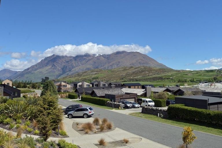 Photo of property in 29a Rannoch Drive, Jacks Point, Queenstown, 9371