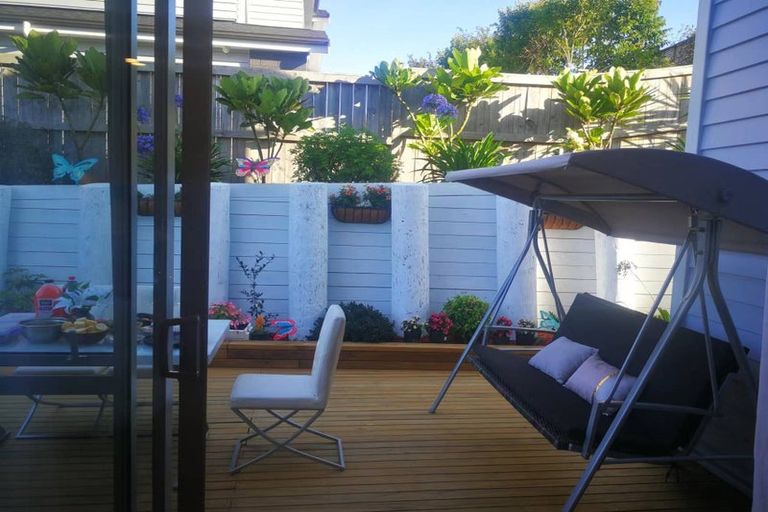 Photo of property in 11 Agnew Place, Albany, Auckland, 0632