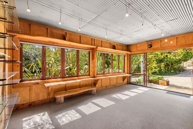 Photo of property in 15 Tukurua Road, Parapara, Takaka, 7182