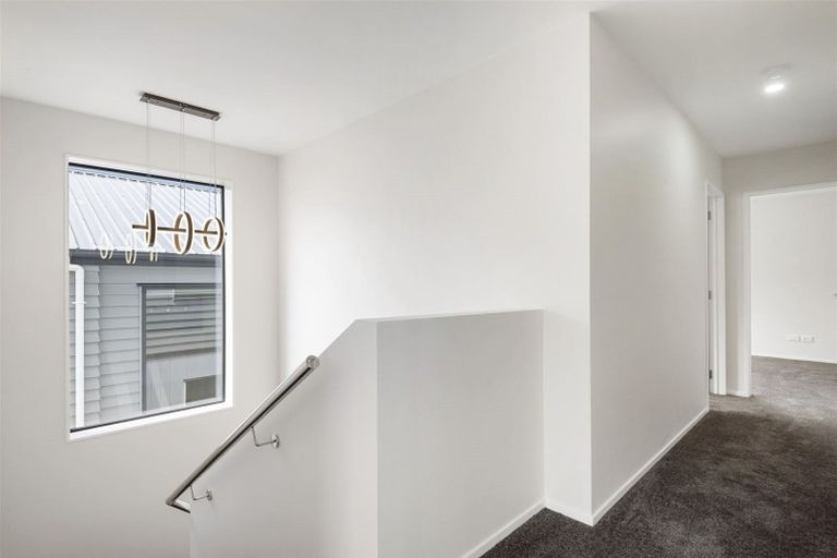 Photo of property in 7 Kea Road, Silverdale, 0932