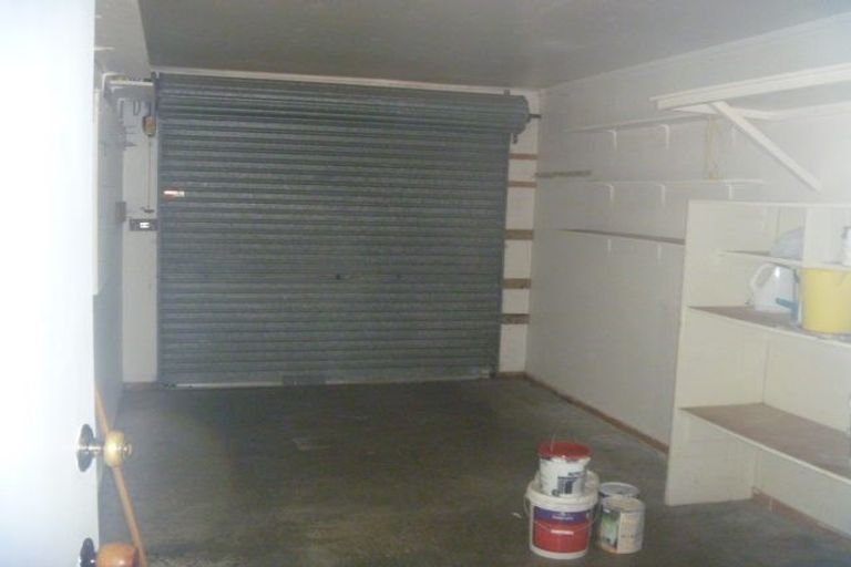 Photo of property in 1/16a Trentham Road, Papakura, 2110