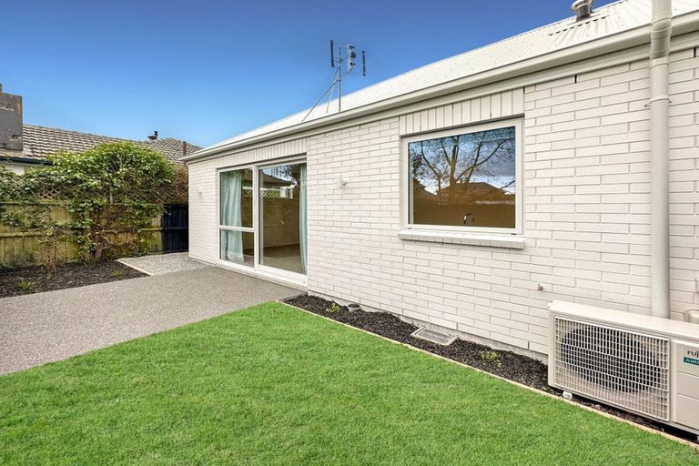 Photo of property in 4/27 Radnor Street, St Albans, Christchurch, 8014