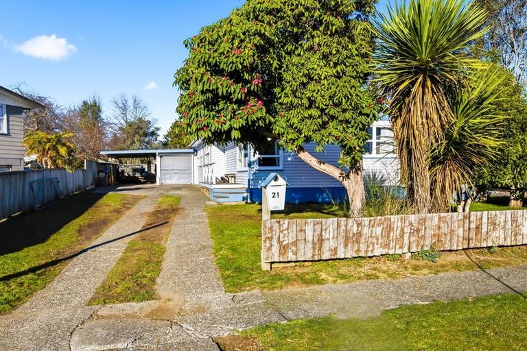 Photo of property in 21 Poihaere Street, Turangi, 3334