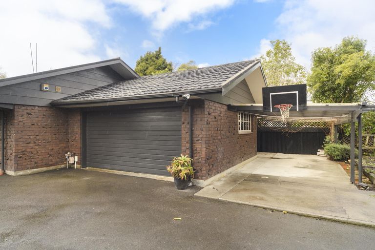 Photo of property in 92 Roy Street, Palmerston North, 4410