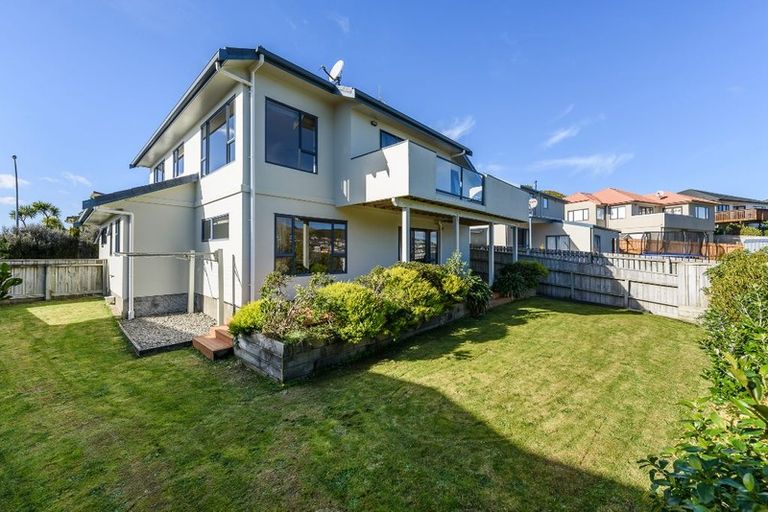 Photo of property in 15 Nether Green Crescent, Johnsonville, Wellington, 6037