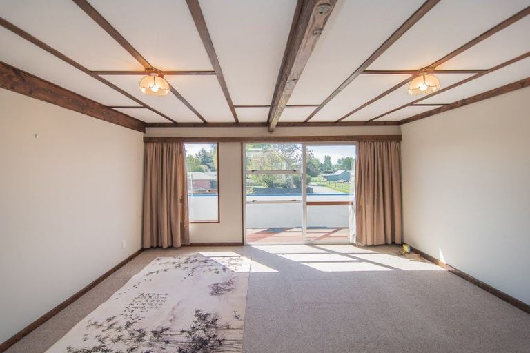 Photo of property in 16 Saint Leonards Road, Temuka, 7920