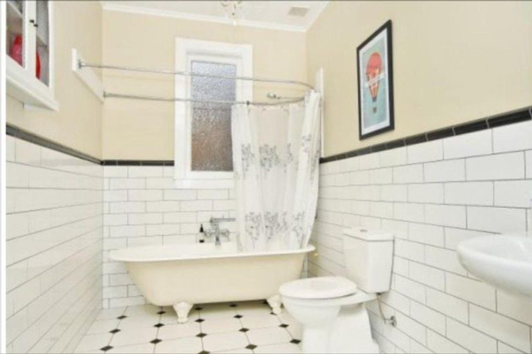 Photo of property in 140a Nixon Street, Hamilton East, Hamilton, 3216