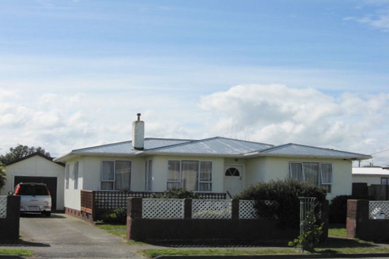 Photo of property in 22 Cornfoot Street, Castlecliff, Whanganui, 4501