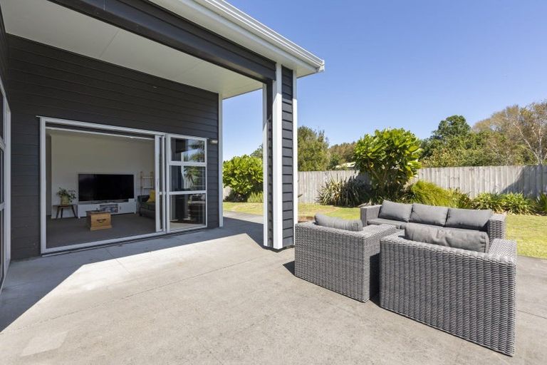 Photo of property in 518a Manutahi Road, Lepperton, New Plymouth, 4373