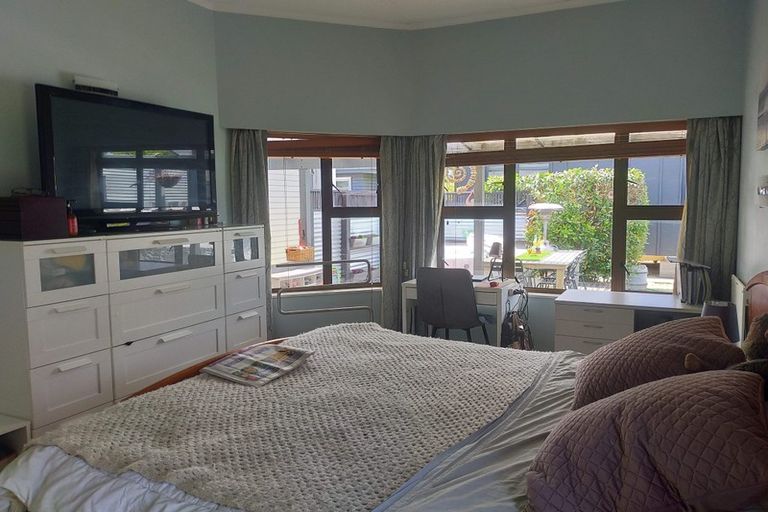 Photo of property in 1407 Caroline Road, Mayfair, Hastings, 4122