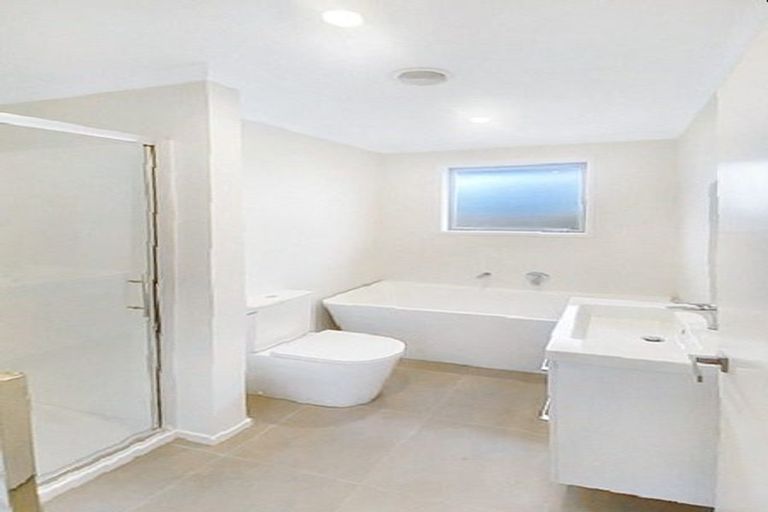 Photo of property in 2 Kereru Court, Marton, 4710