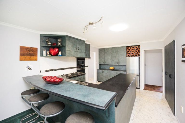Photo of property in 9 Chrystal Street, Foxton Beach, Foxton, 4815