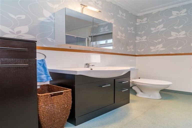 Photo of property in 344 Bay View Road, South Dunedin, Dunedin, 9012