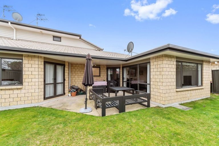 Photo of property in 43/64 Kawaha Point Road, Kawaha Point, Rotorua, 3010