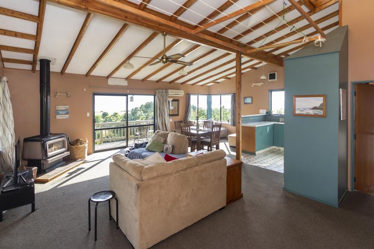 Photo of property in 2 Worcester Street, Hampden, 9410