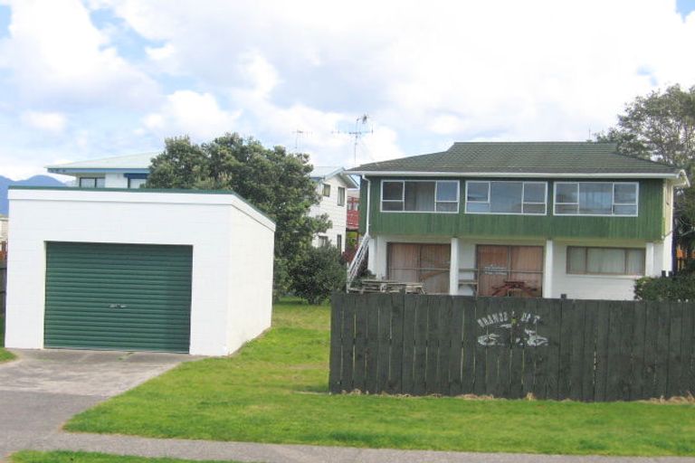 Photo of property in 325 Rangi Avenue, Whangamata, 3620