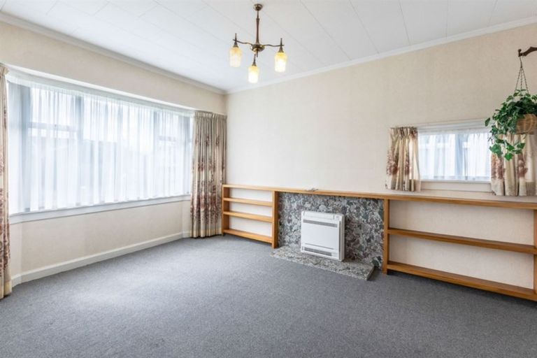 Photo of property in 9 Karamu Avenue, Takaro, Palmerston North, 4410