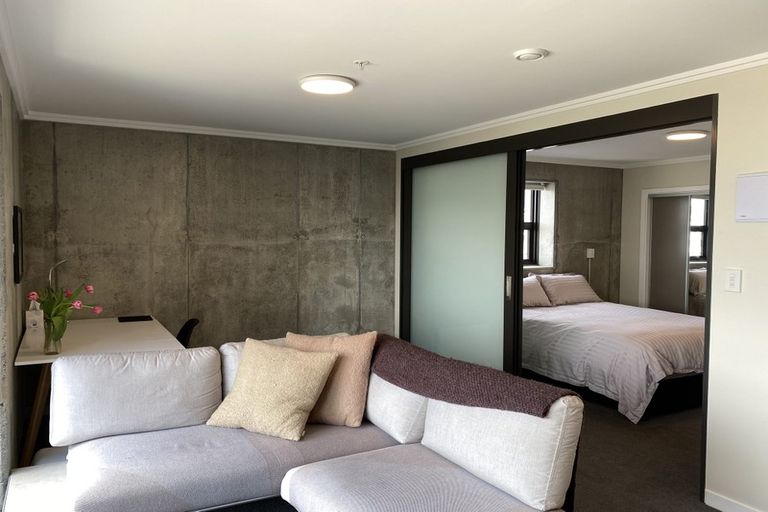 Photo of property in Frame Apartments, 1101/111 Molesworth Street, Thorndon, Wellington, 6011