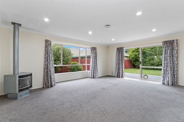 Photo of property in 24 Edwin Trent Drive, Prebbleton, 7604