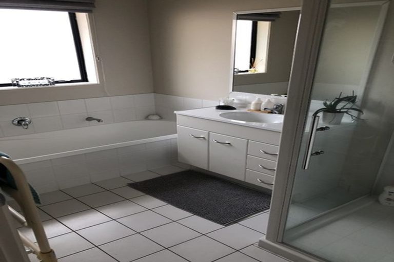 Photo of property in 30 Newfield Drive, Fairview Downs, Hamilton, 3214