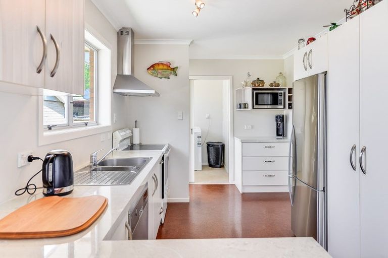 Photo of property in 11 Fiona Place, Dinsdale, Hamilton, 3204