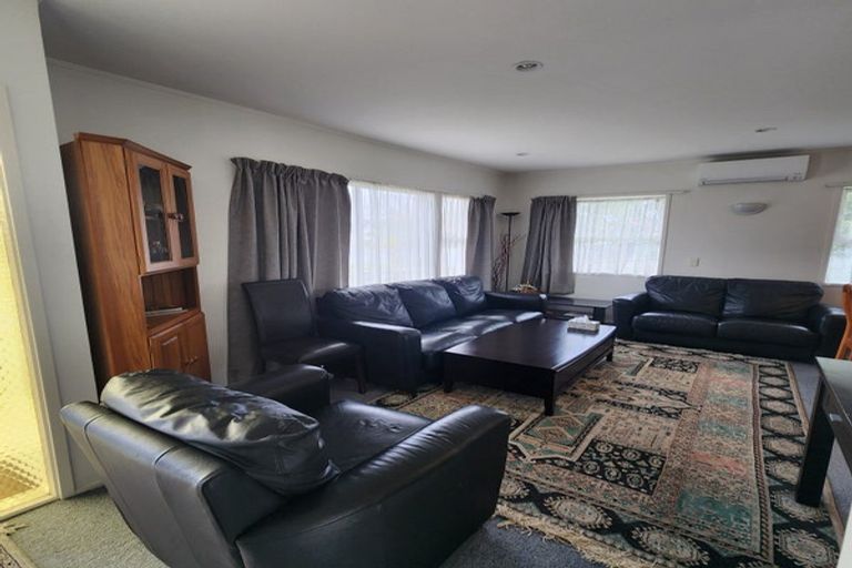 Photo of property in 38a Whiteacres Drive, Sunnyhills, Auckland, 2010
