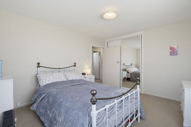 Photo of property in 35 Woodgrove Avenue, North New Brighton, Christchurch, 8083