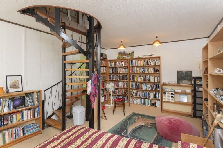 Photo of property in 22 Gaddums Hill Road, Outer Kaiti, Gisborne, 4010