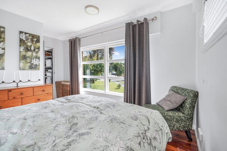Photo of property in 1 Patricia Avenue, Hamilton East, Hamilton, 3216