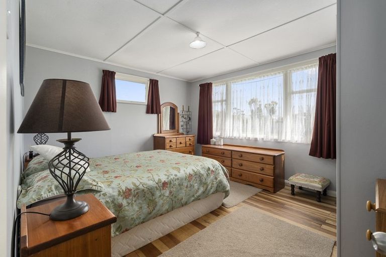 Photo of property in 7 Milne Street, Sanson, 4817