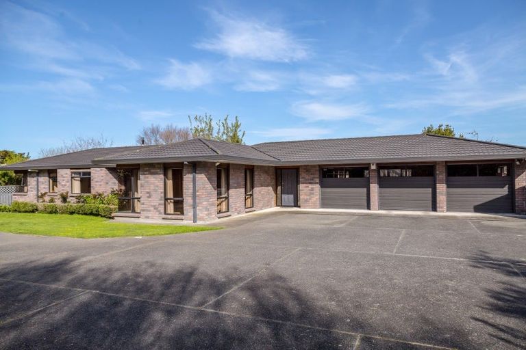 Photo of property in 36 Papawai Road, Greytown, 5794