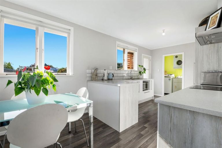 Photo of property in 25 Kahu Street, Utuhina, Rotorua, 3015