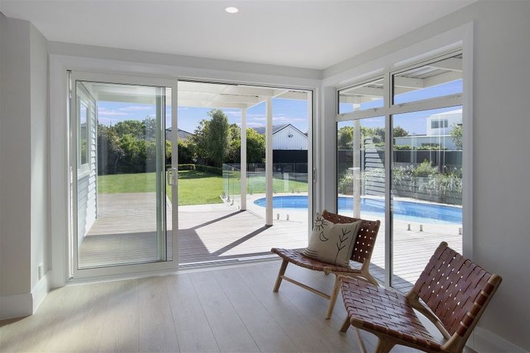 Photo of property in 3 Strowan Road, Strowan, Christchurch, 8052